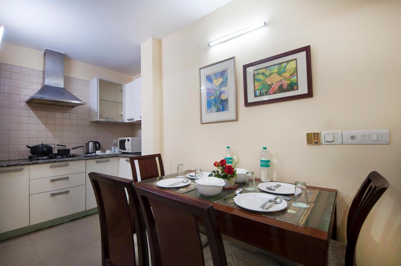 Imperial Apartments Huda City Gurgaon Esterno foto